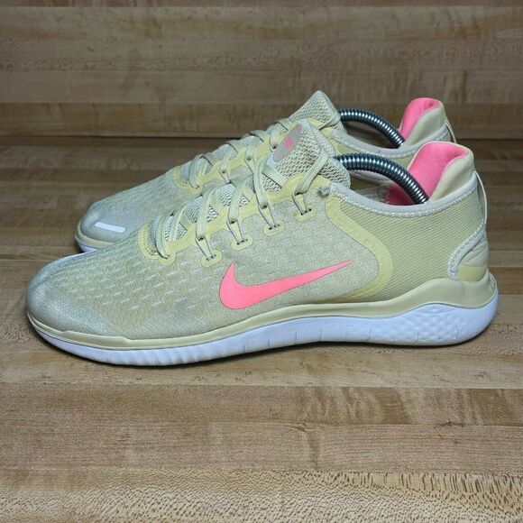 Nike Free RN 2018 Womens Round Toe Running Shoes Yellow Size US 11 A01911-700 - Picture 3 of 7